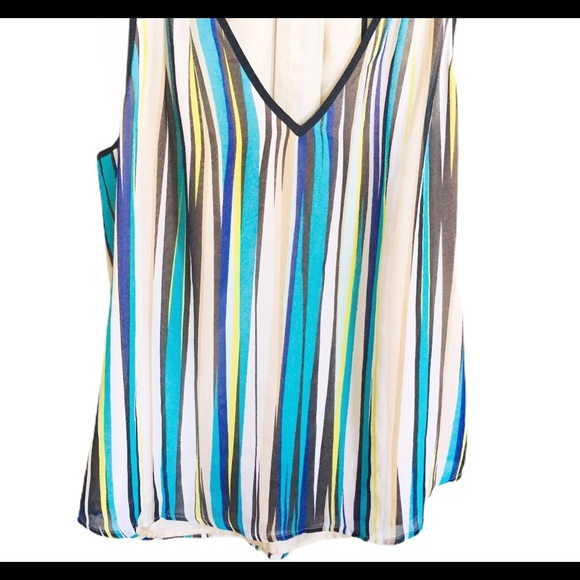 TRINA TURK (Nordstrom) Silk Stripe Sleeveless Blouse/Tank With V Cut Blue Medium - Picture 6 of 8